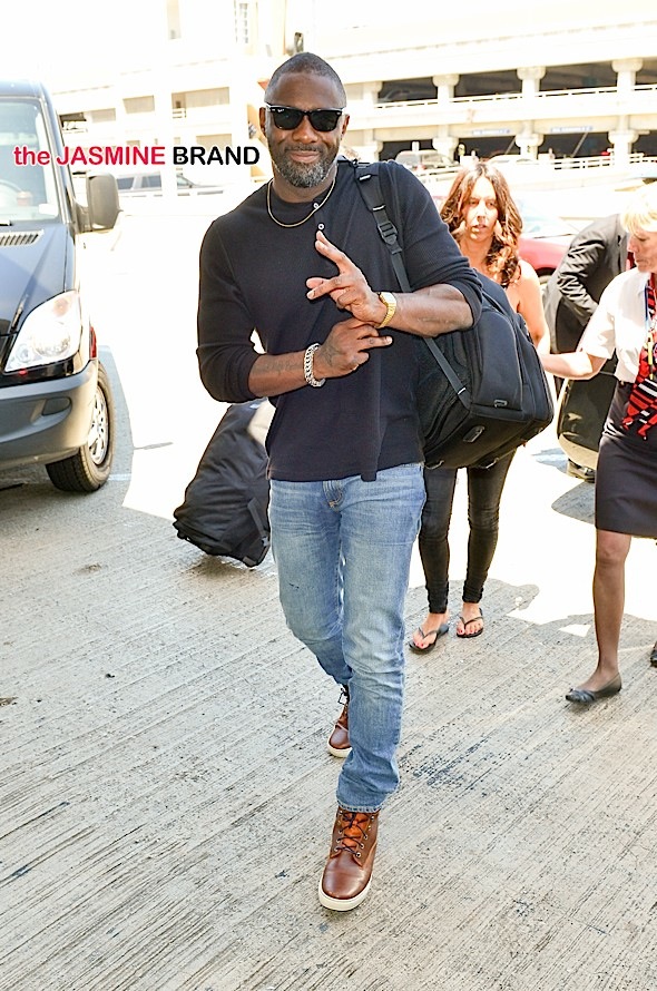 INF - Idris Elba Flies Out of LAX