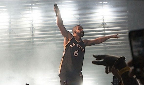 Drake Clowns Meek Mill at OVOFest With Endless Memes [Video]