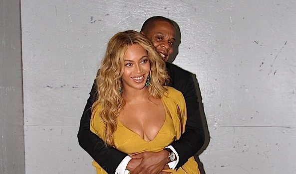 Married Moments: Beyonce & Jay Z Boo-ed Up On the Gram [Photo]
