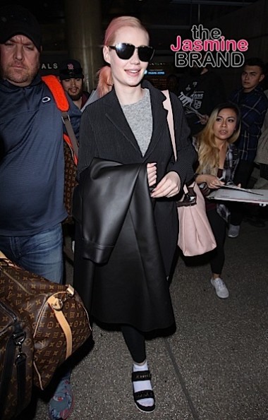 01/28/2016 - Iggy Azalea - Iggy Azalea Sighted at LAX Airport on January 28, 2016 - Los Angeles International Airport - Los Angeles, CA, USA - Keywords: Vertical, Photography, Arts Culture and Entertainment, Person, People, Celebrity Sighting, Celebrities, Topix, Bestof, California, Woman, Travel Orientation: Portrait Face Count: 1 - False - Photo Credit: STPR / PRPhotos.com - Contact (1-866-551-7827) - Portrait Face Count: 1