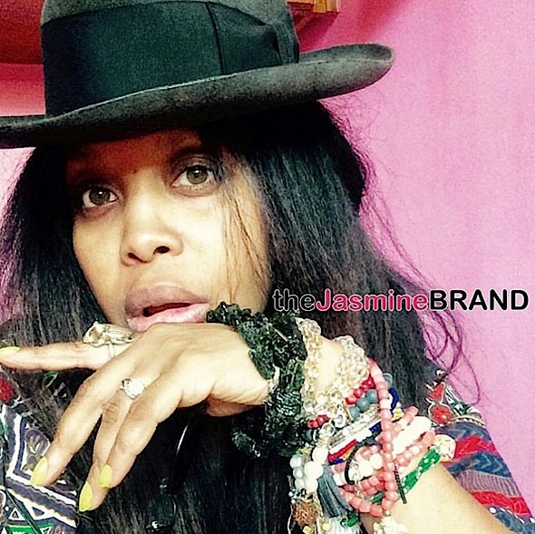 Erykah Badu Wants High School Girls To Wear Longer Skirts, So Male Teachers Are Not Distracted