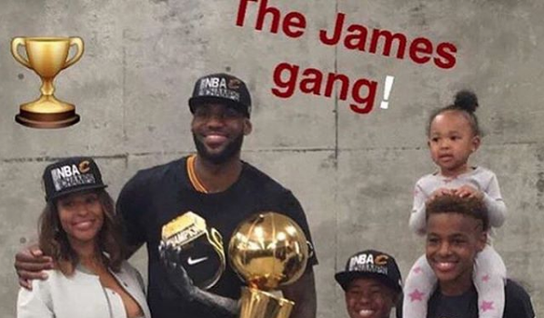 LeBron James Debuts Daughter After NBA Win, Ayesha Curry Reacts to Warriors Loss + Obama Tweets Congrats