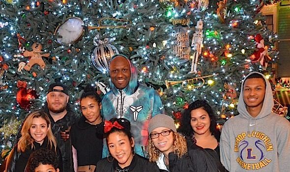 Ayesha & Steph Curry Hit Raiders Game, Lamar Odom Goes To Disneyland + Omarion, Rihanna, Nick Cannon [Photos]