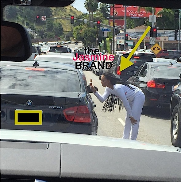 Mel B Confronts Paparazzi In Middle Of Street [Photos]