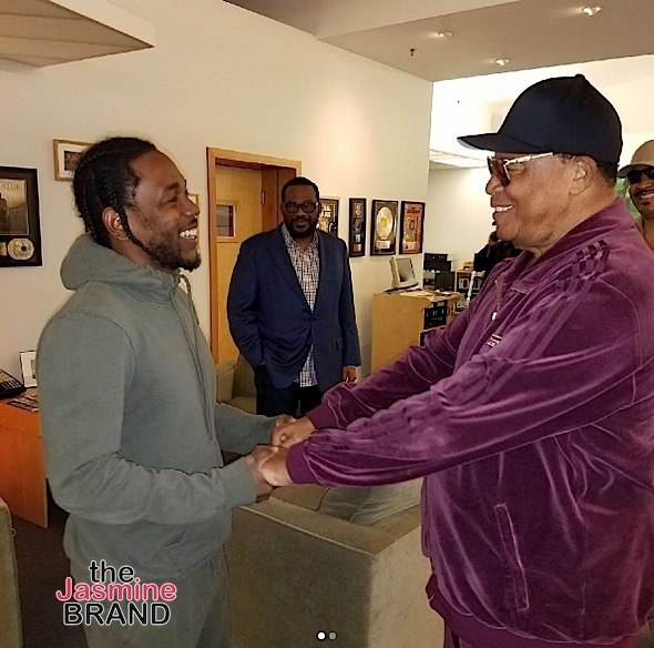 Louis Farrakhan Posts Photos of Meeting With Kendrick Lamar to Instagram -  SPIN