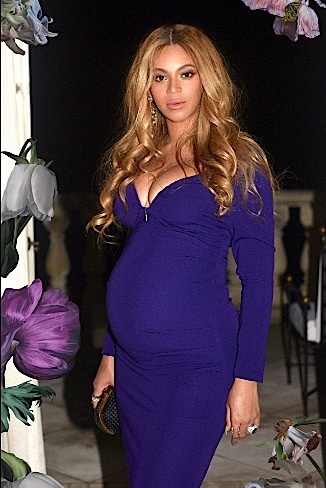Beyonce's Mom Tina Lawson Doesn't Know Gender of Twins