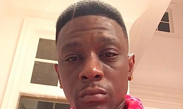 Boosie Hosts Topless Pool Party, Offers To Pay Cash For Women Who Fly Out Of Town [VIDEO]