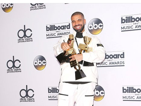 Drake Makes History Snagging 13 Billboard Music Awards + Complete Winner List