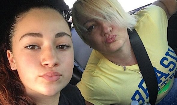 EXCLUSIVE: ‘Cash Me Outside’ Star Danielle Bregoli’s Mom Blasts Assault Victim: I’m not responsible for my daughter’s fight!