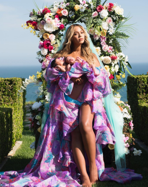 Beyonce Debuts Newborn Twins, Reveals Names [Photo]