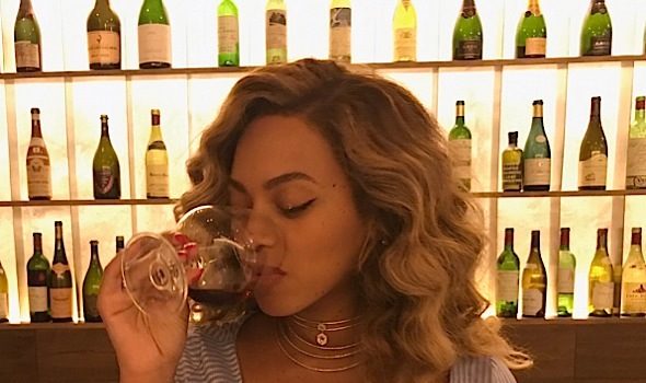 Beyonce & Jay-Z Sip Cocktails During WeHo Date Night