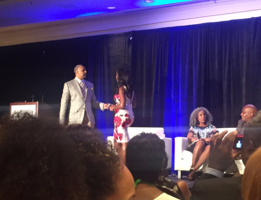 Omarosa & Ed Gordon Have Intense Argument During NABJ, Some Turn Their Back In Protest [VIDEO]