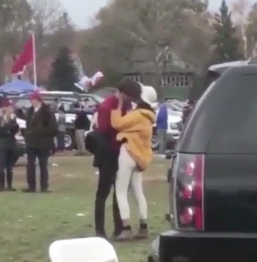 Malia Obama Kissing & Smoking At Football Game [VIDEO]