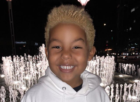 Amber Rose Defends Dying 5-Year-Old Son’s Hair Blonde