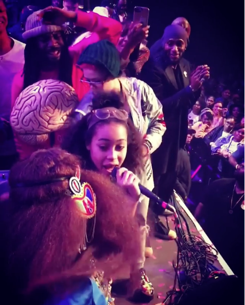 Can Erykah Badu’s Daughter Sing? Watch Her Serenade Her Mother [VIDEO]