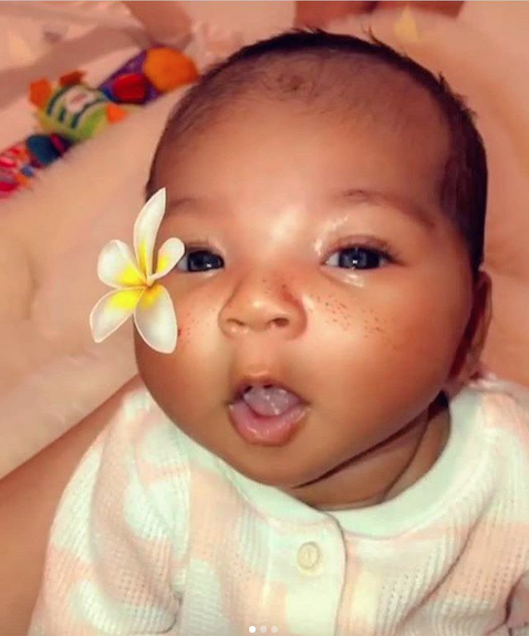 Khloe Kardashian’s Unveils First Look At Daughter True Thompson [PHOTO]