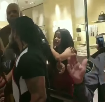 Cardi B – Pregnant Rapper Almost Fights Inside Store [VIDEO]
