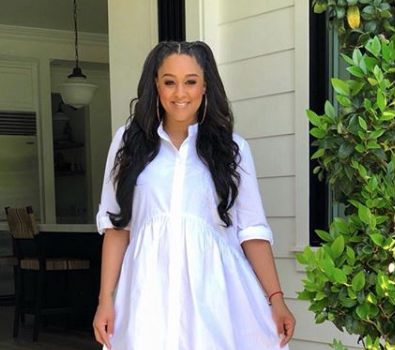 Tia Mowry – Women Shouldn’t Have Unreal Expectations of Their Post Pregnancy Body