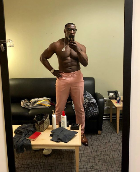 Shannon Sharpe, Tank, Michael B Jordan & Sammie Go Topless For The ‘Gram! [Celebrity Stalking]