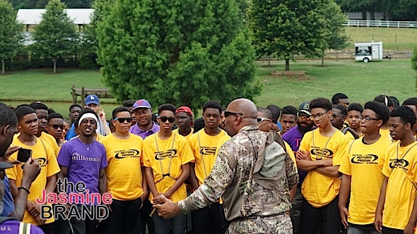 Steve Harvey Gives Back To Fatherless Teen Boys & Their Mothers [Photos]