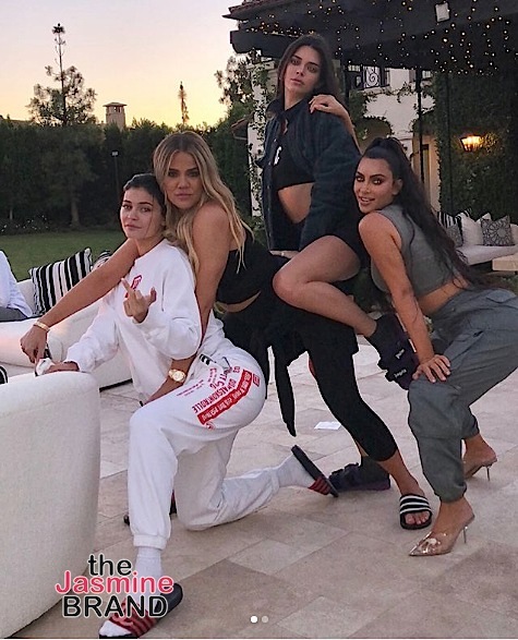 Khloe Kardashian & Sisters Are 3 Moms & A Model [Photo]