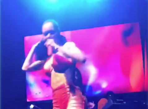 Teyana Taylor’s Wig Falls Off On Stage, See Her Flawless Recovery [VIDEO]