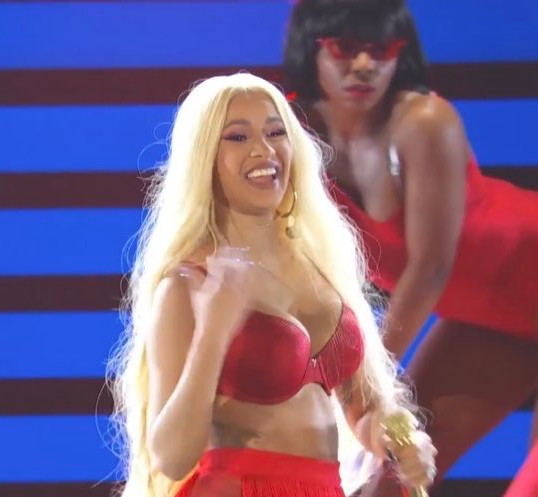 Cardi B Snatches Her Own Wig Off During Concert, Later Asks For It Back [VIDEO]
