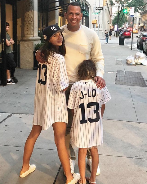 Alex Rodriguez' ex-wife defends $115,000 monthly payment