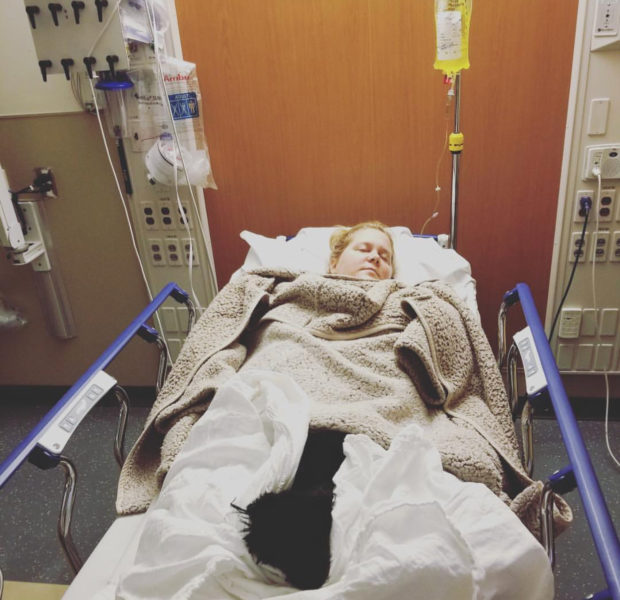 Pregnant Amy Schumer Hospitalized