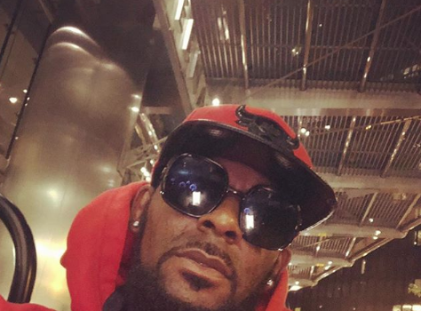 R. Kelly Backtracks After Announcing Tour, Removes Post On Social Media