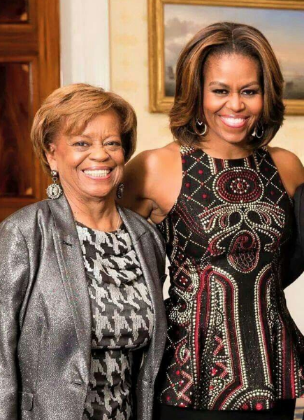 Michelle Obama’s Mom Wasn’t Impressed By Her Grammy Moment, See Her Hilarious Texts! 
