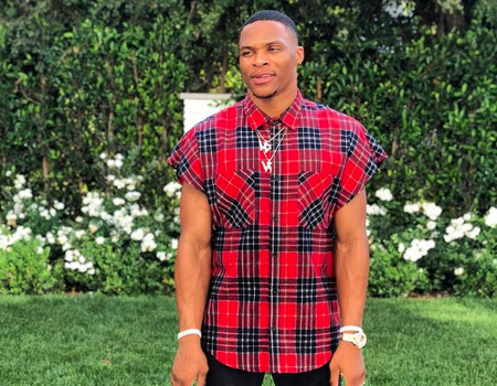 Russell Westbrook Tells Fan During A Game – I’ll F**k You & Your Wife Up! After Fan Tells Him To ‘Get On His Knees Like You’re Use To’ [VIDEO]