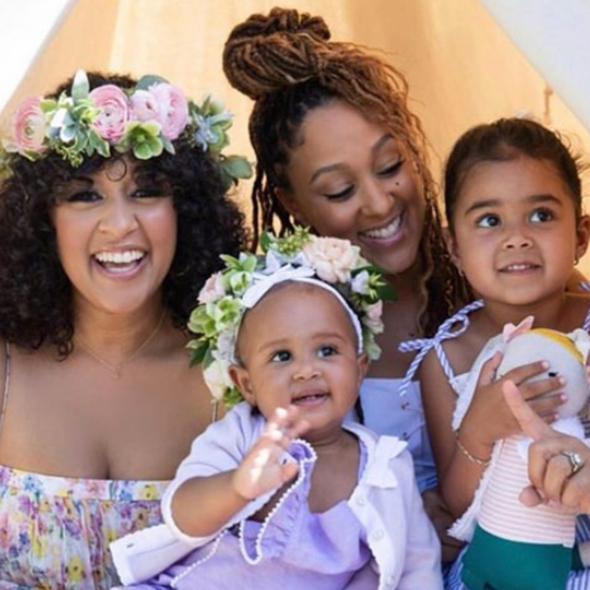 Tia & Tamera Mowry and daughters 