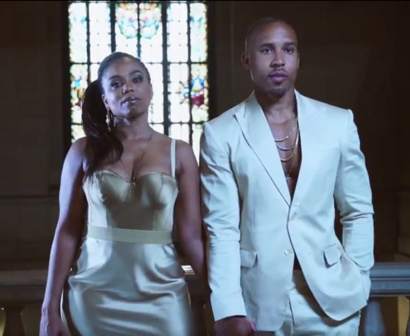 Jemele Hill & Fiancé Pay Tribute To Beyoncé & Jay Z In Engagement Shoot [VIDEO]