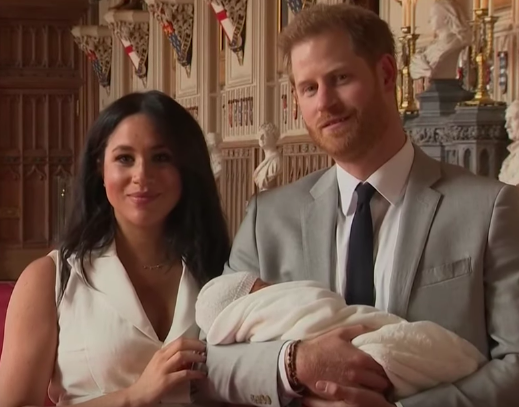 Meghan Markle & Prince Harry Debut Baby Boy [VIDEO]