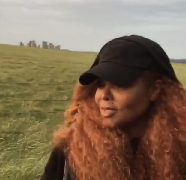 Janet Jackson Stops Traffic To Visit Stonehenge [VIDEO]