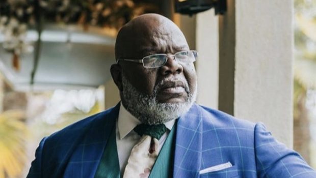 Mega Preacher Bishop Jakes Gives Himself Migos Inspired Nickname In Honor Of His Fashion
