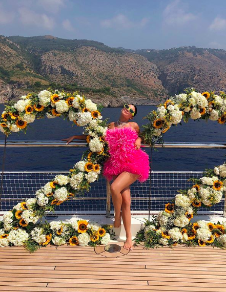 Kylie Jenner Turns 22! Celebrates On A Massive Yacht & Gets Diamond Necklace From Travis Scott