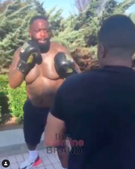 Rick Ross Shows Off His Boxing Skills! [VIDEO]