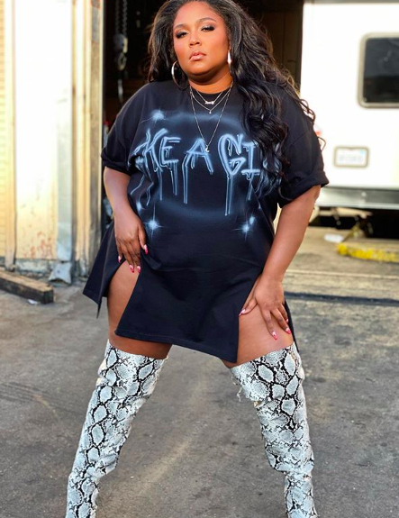 Lizzo Hits The Gym While Showing Off Her Workout Routine [WATCH]