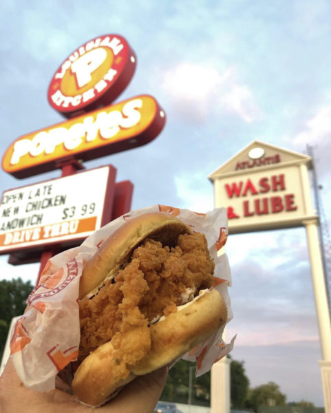 Man Killed At Maryland Popeyes In Fight Linked To Chicken Sandwich