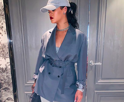 Rihanna Apologizes To Muslim Fans After Getting Backlash Over Song Played During Savage X Fenty Fashion Show