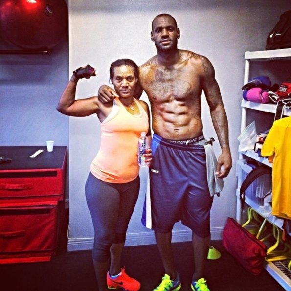 Lebron james gloria marie james online