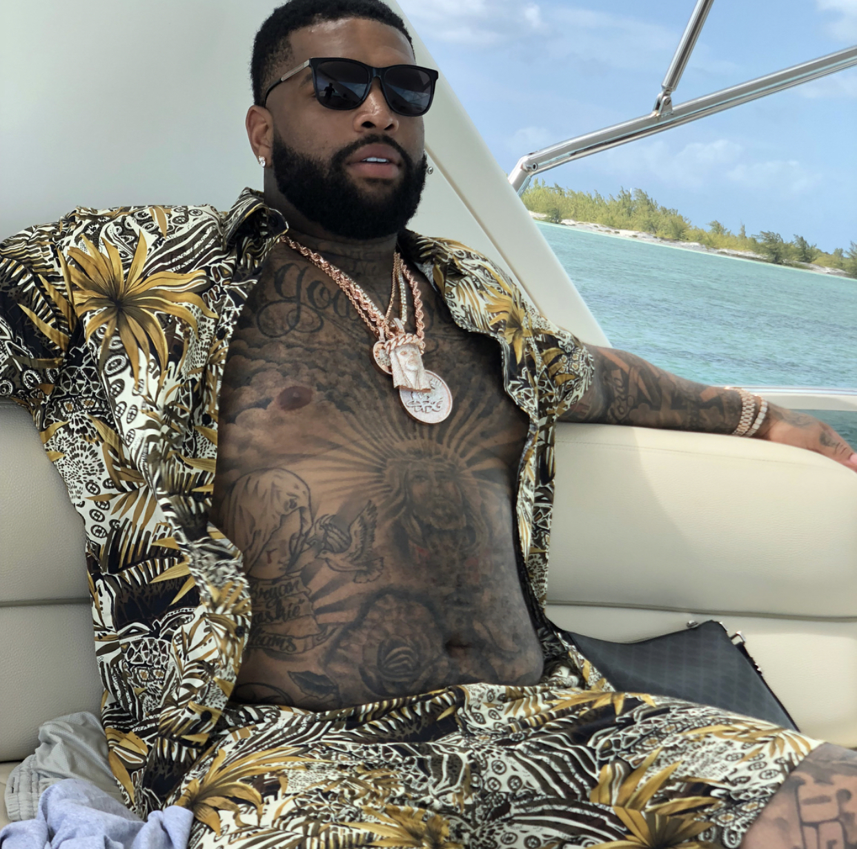 NFL's Trent Williams Criticizes Redskins For Lack of Treatment During