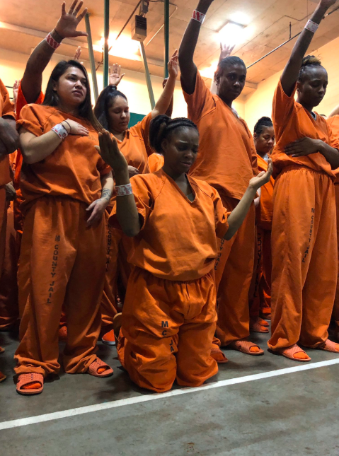 Kanye West Performs At Texas Jail [VIDEO] - theJasmineBRAND