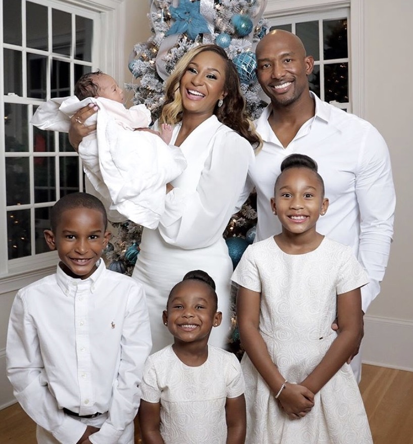  Martell and Melody Holt's with their Kids