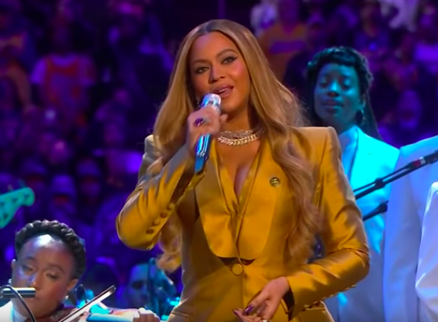 Beyonce Reportedly Banned Photographers From Taking Pictures Of Her Singing At Kobe & Gianna Bryant’s Memorial
