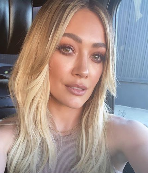 Hilary Duff Confronts Paparazzi Photographing Her Kids: Would You Please Stop? [VIDEO] 