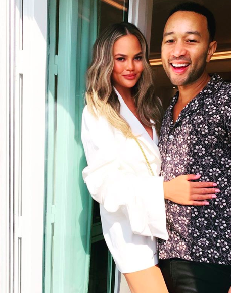 Chrissy Teigen, John Legend expecting baby No. 3