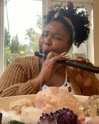 Lizzo Leads Meditation Session With Her Flute On Social Media, Plays “All The Way Turnt Up” [VIDEO]